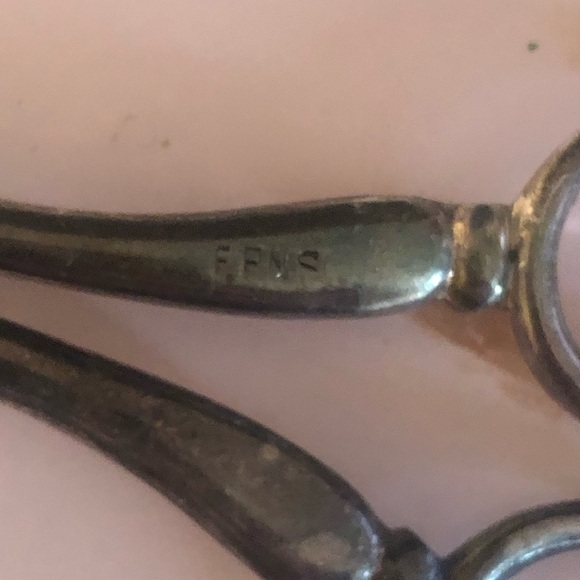 Vintage Serving Tongs - EPNS- perfect for your collection - tarnished . Used - Picture 4 of 8